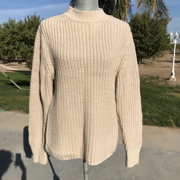 Zara Beige Cozy Soft Knit Sweater - Small - Picture 1 of 5